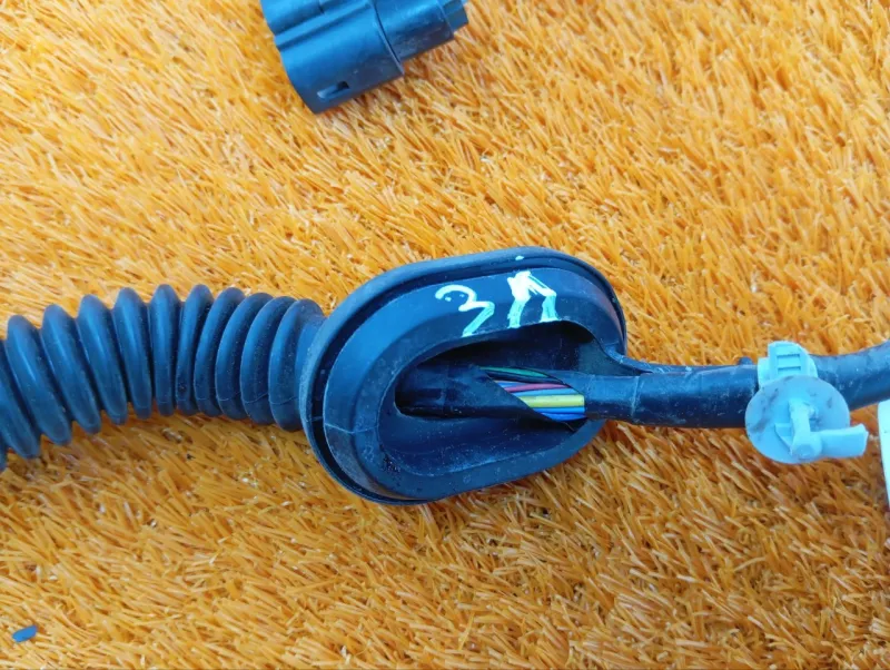 Проводка двери