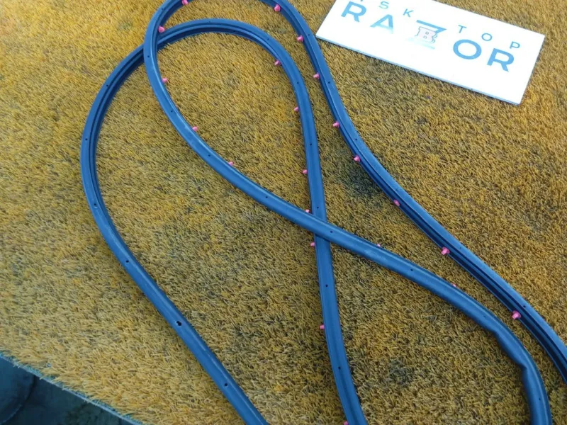 Уплотнитель двери