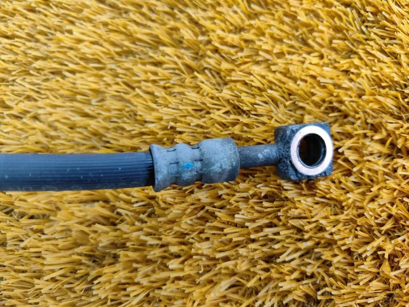 Шланг тормозной