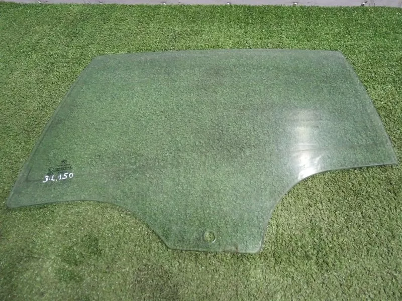 Стекло двери BMW 3-Series 2005 51347060267 E90, заднее левое