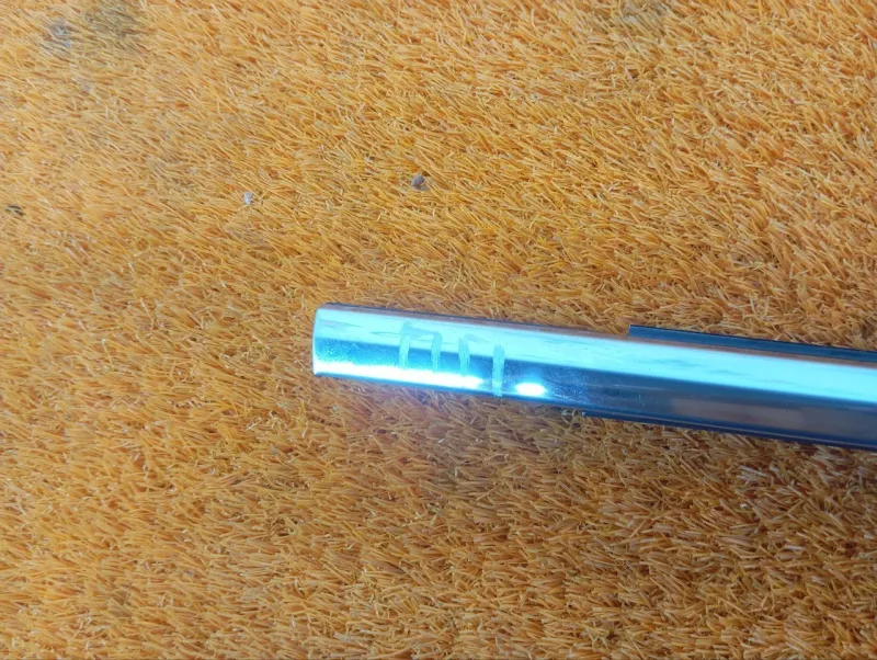 Молдинг стекла