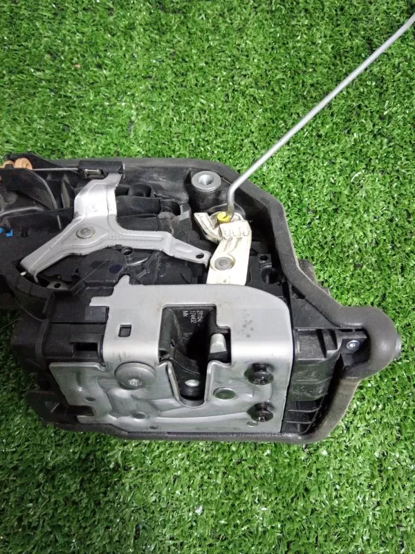 Замок двери