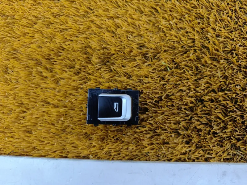 Кнопка стеклоподъемника