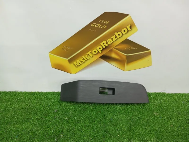 Молдинг двери