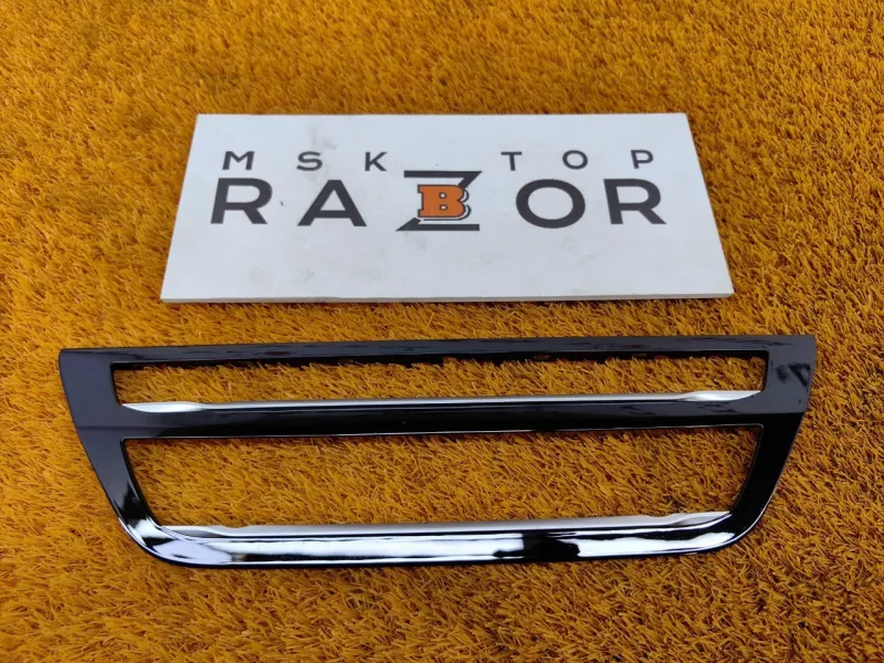 Декоративная накладка торпедо