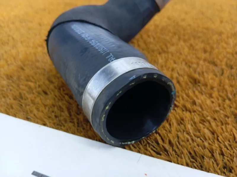 Патрубок интеркулера