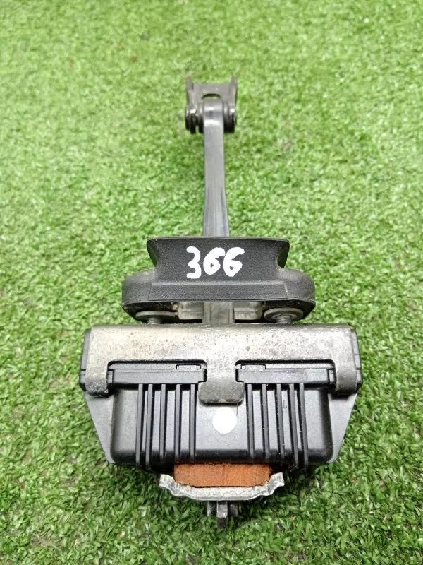 Ограничитель двери