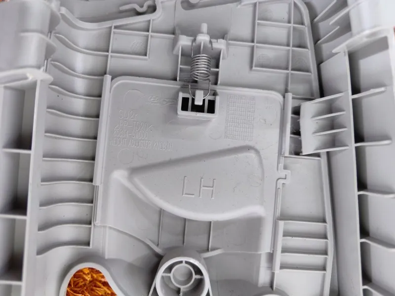 Обшивка центральной стойки