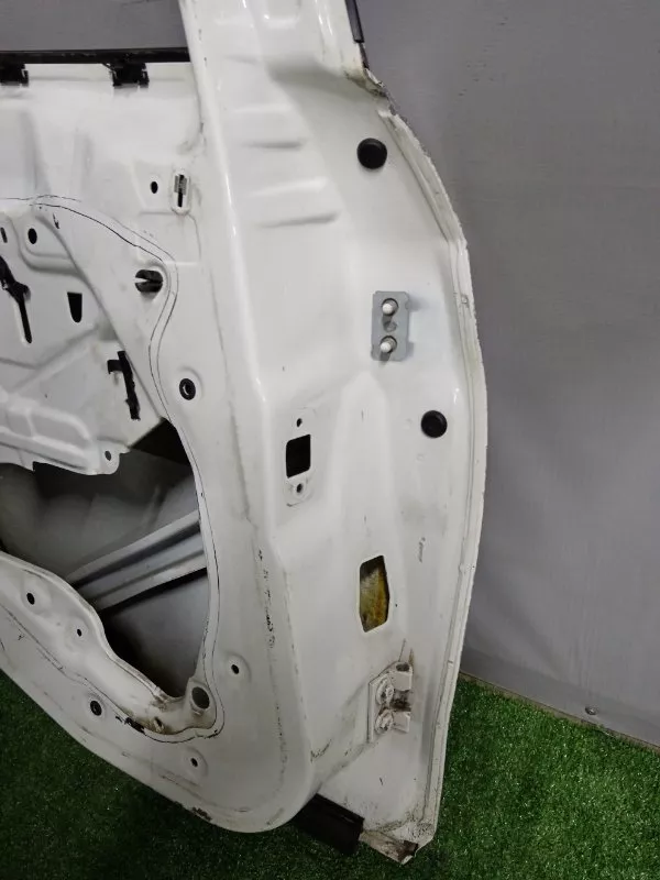 Дверь BMW X1 2010 41002993819 E84, задняя левая