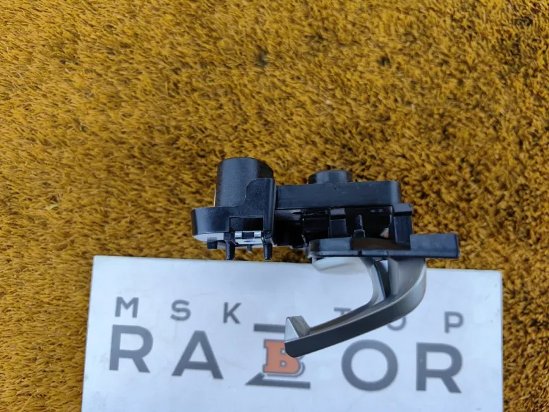 Ручка двери внутренняя