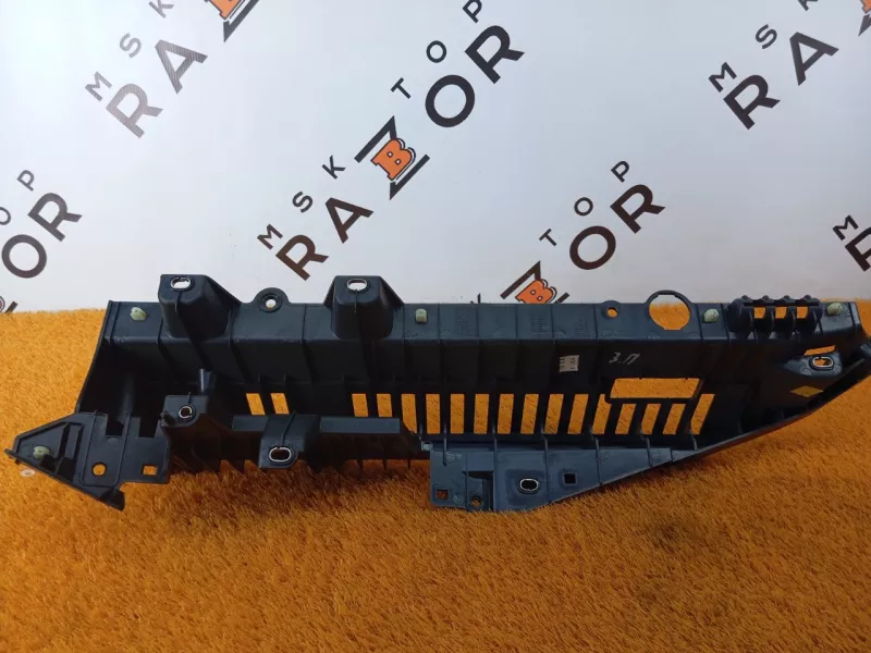 Обшивка багажника