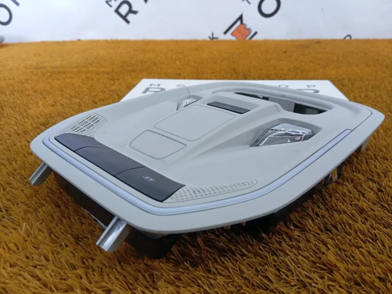 Плафон салона