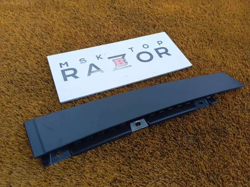 Молдинг двери