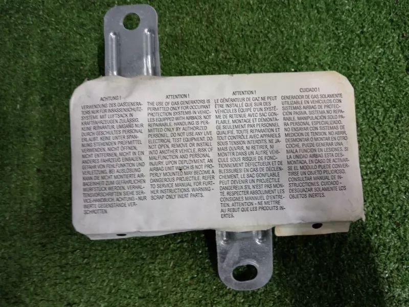 Подушка безопасности в дверь