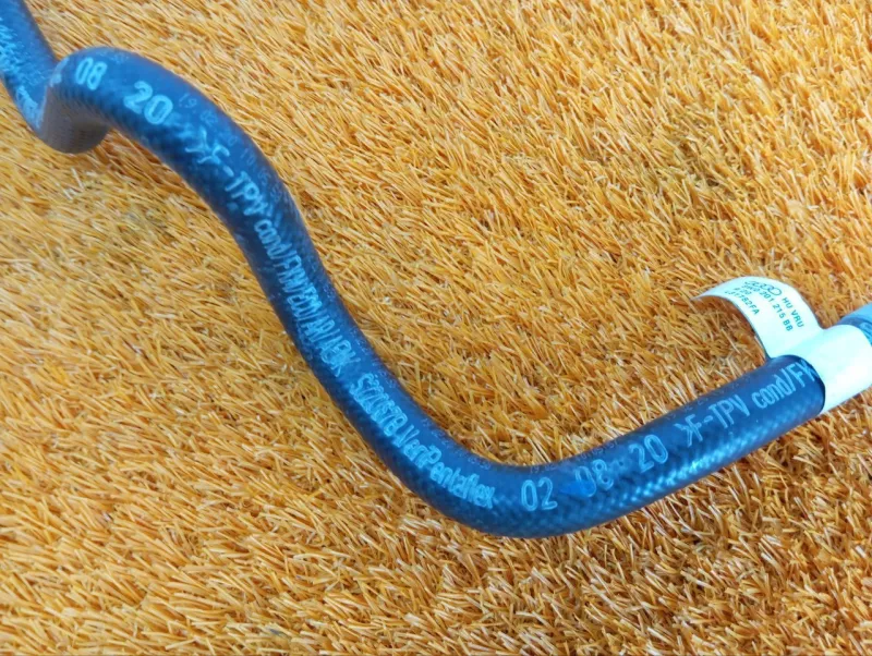 Шланг топливный