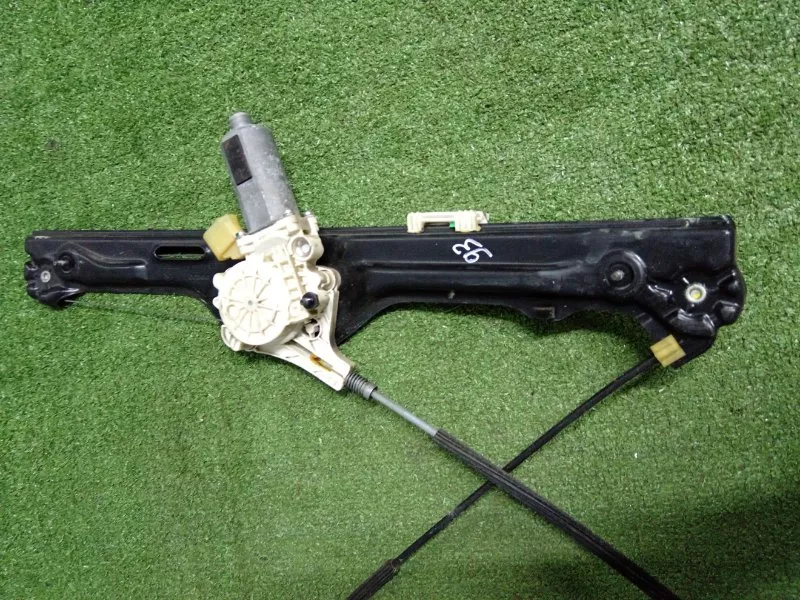 Стеклоподъемный механизм