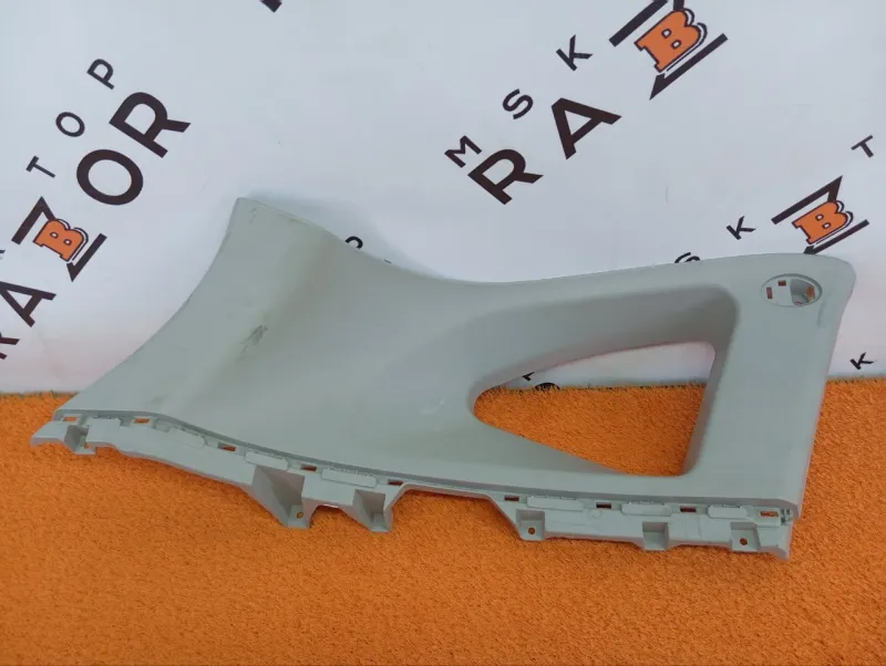 Накладка на стойку кузова