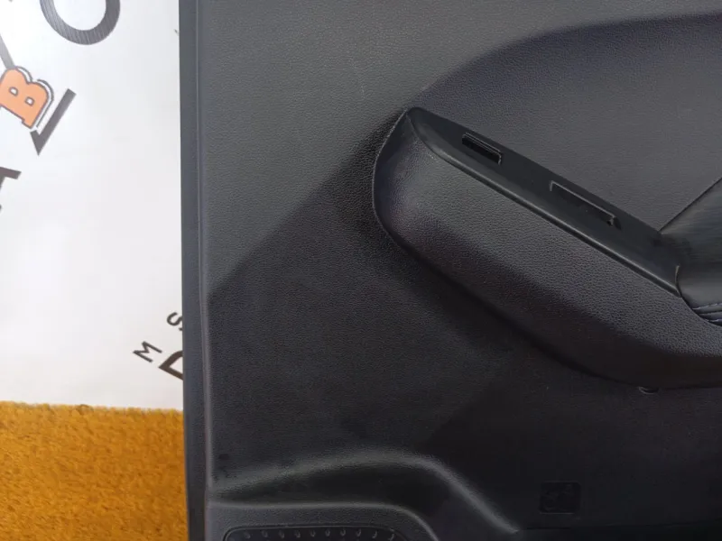 Обшивка двери