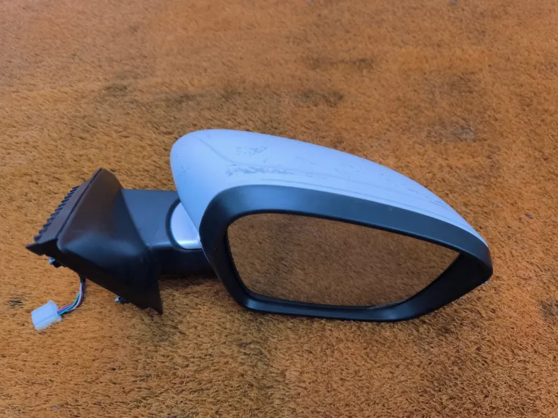 Зеркало боковое