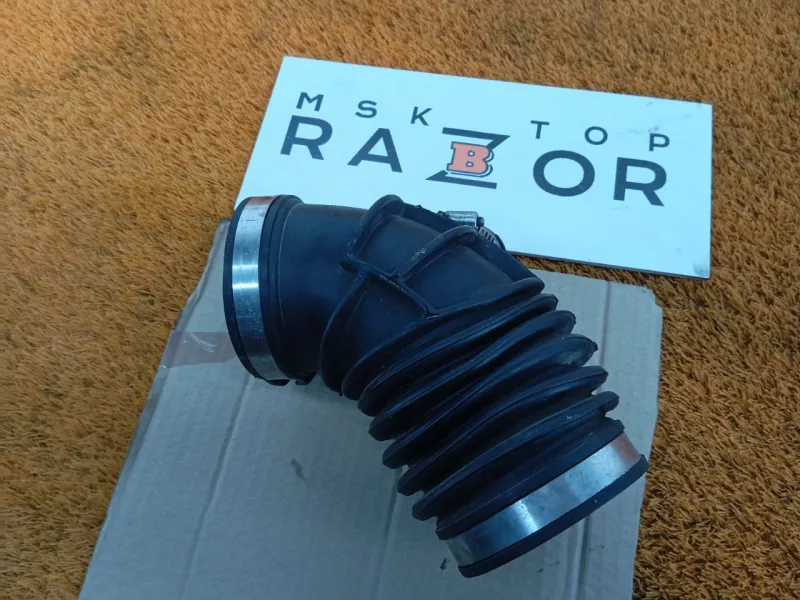 Патрубок воздушного фильтра