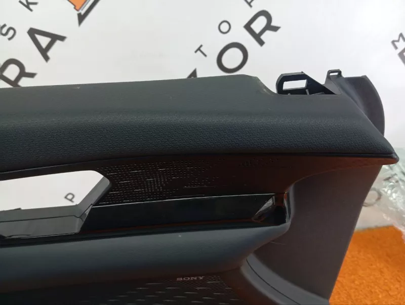 Обшивка двери