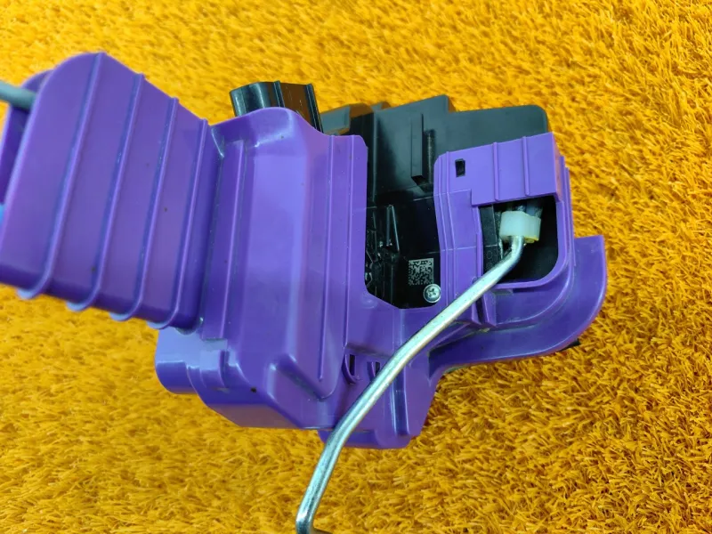 Замок двери