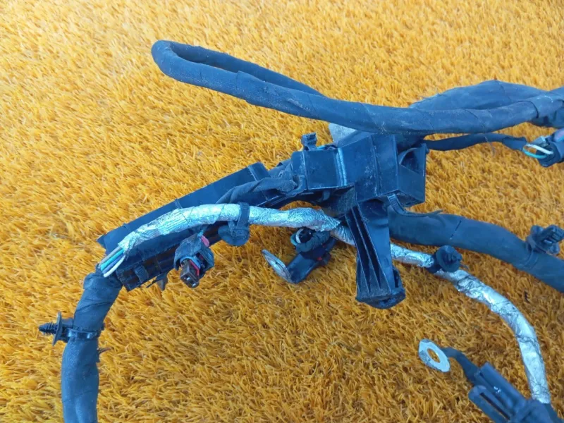 Проводка подкапотная