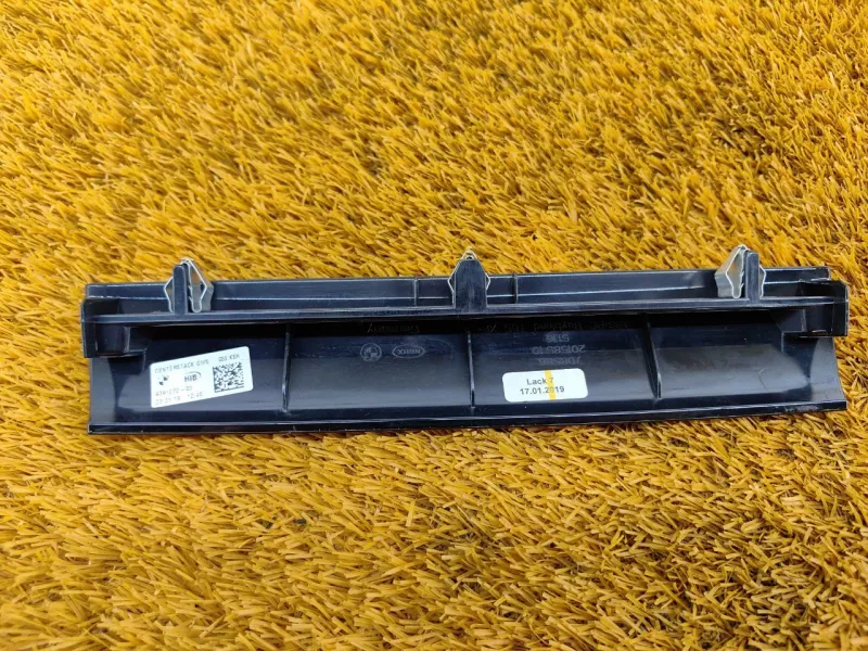 Накладка центральной консоли декоративная