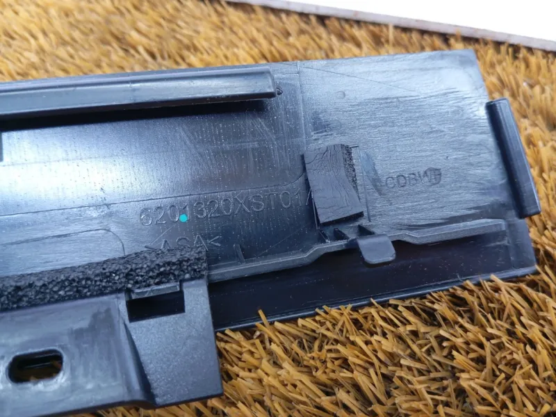 Молдинг двери