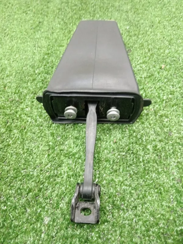 Ограничитель двери