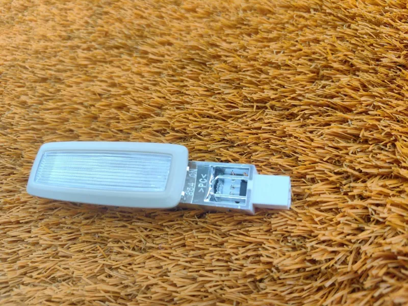 Плафон салона