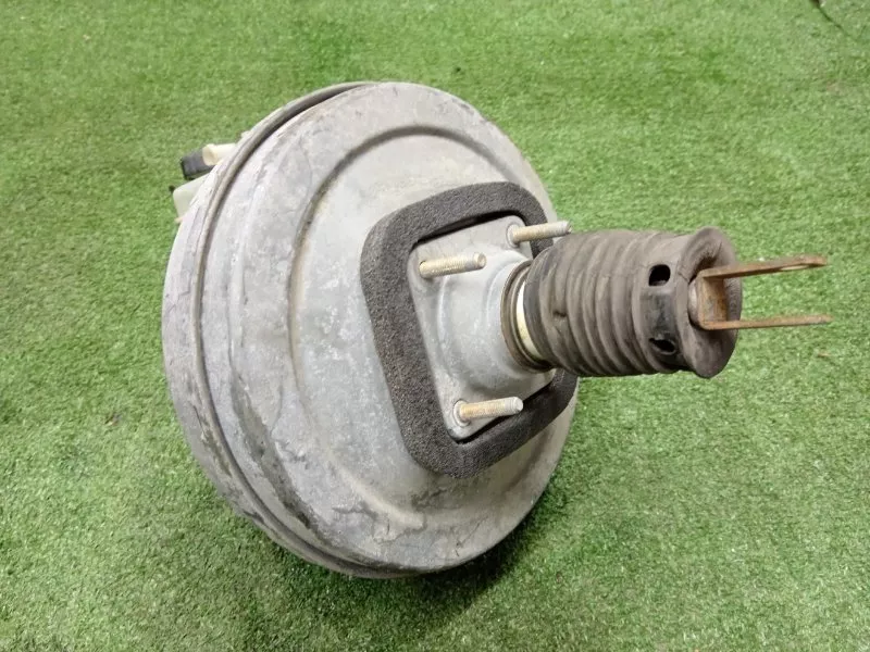 Главный тормозной цилиндр