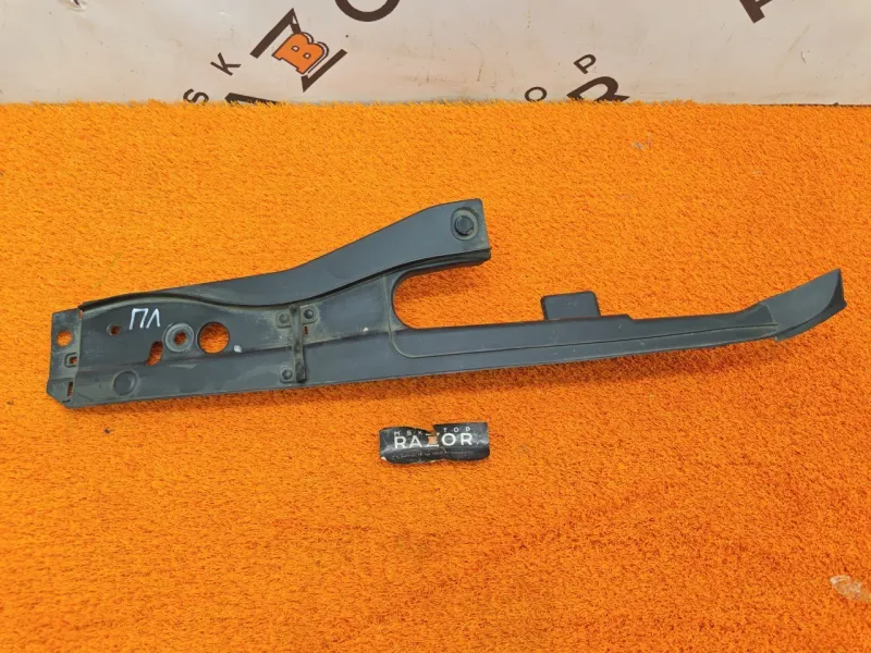 Накладка крыла