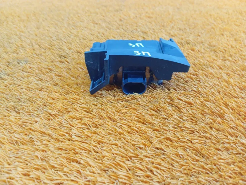 Датчик слепых зон