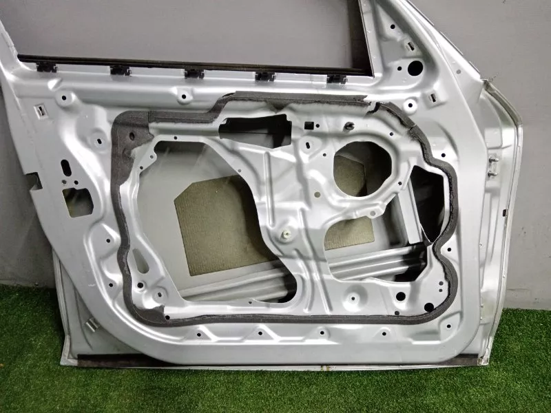 Дверь BMW 1-Series 2008 41517191011 E87, передняя левая