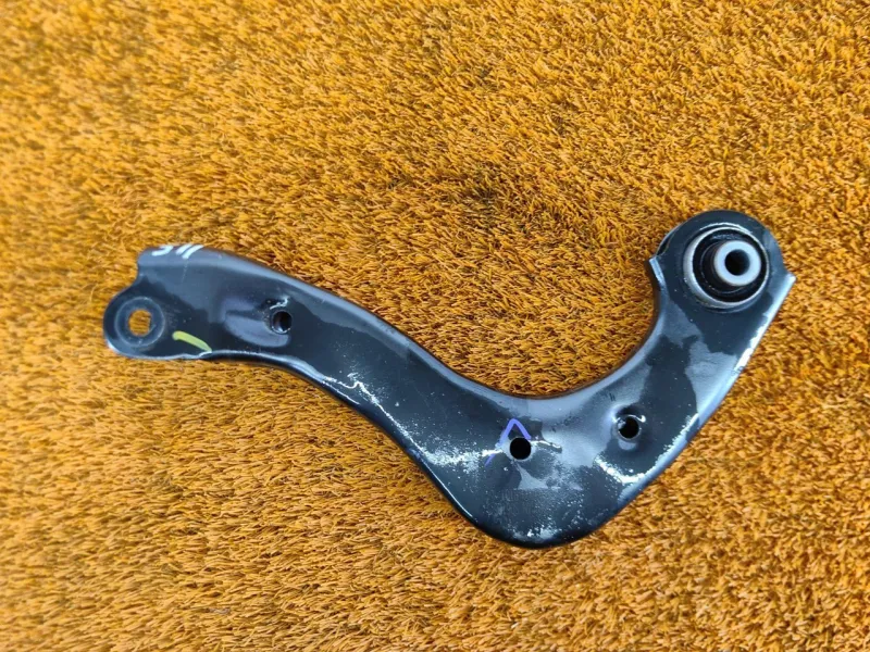 Рычаг подвески