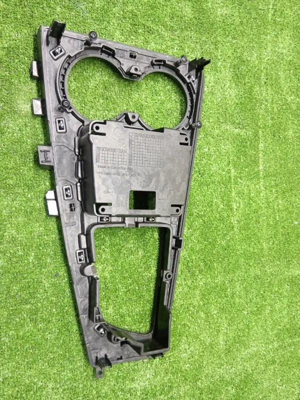 Накладка центральной консоли