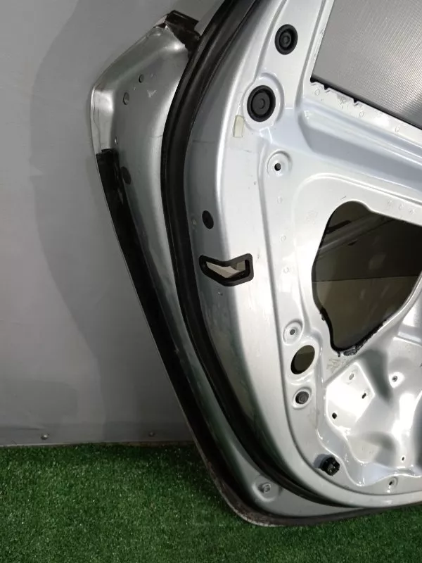 Дверь Audi A6 2011 4G5833051 C7, задняя левая