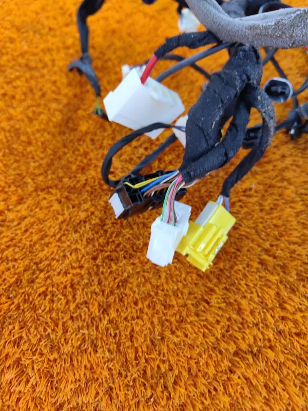 Проводка салона