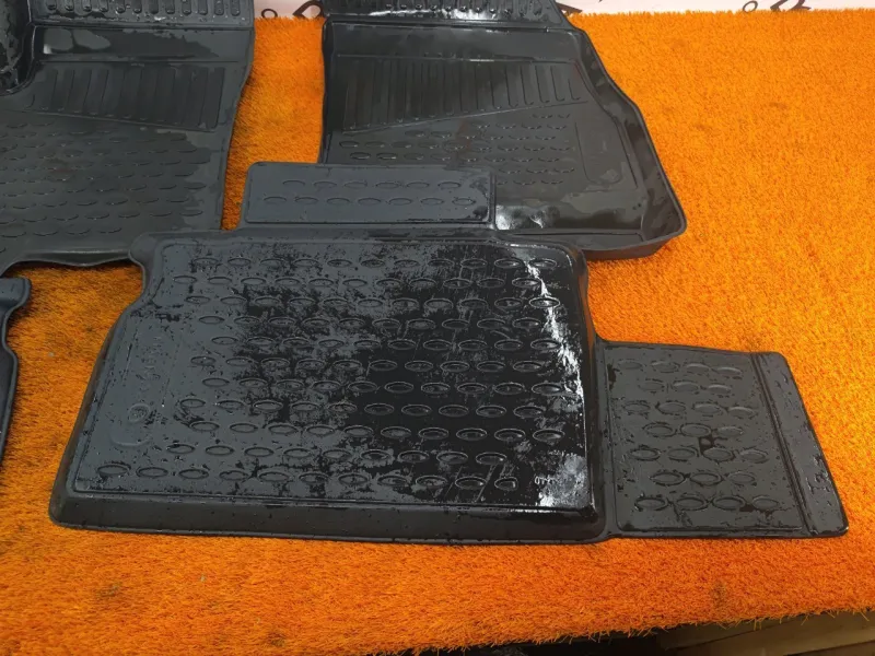 Коврики салона