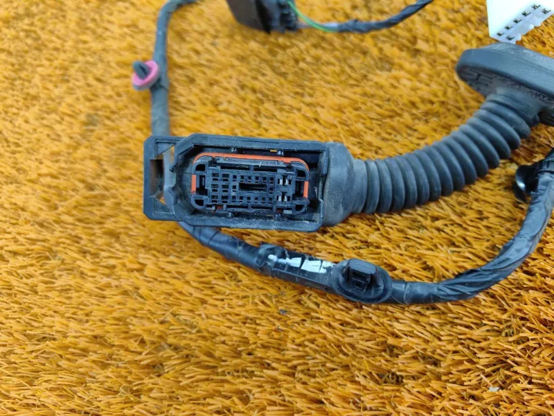 Проводка двери