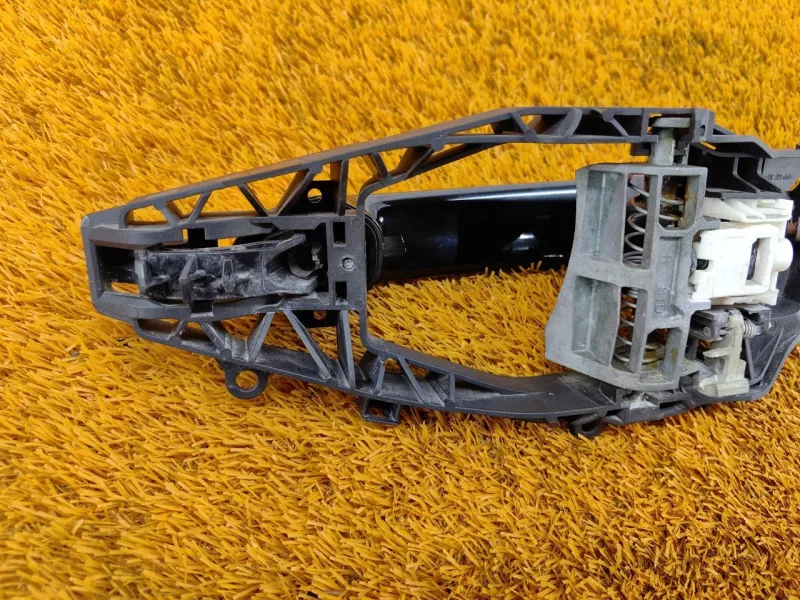 Ручка двери наружняя