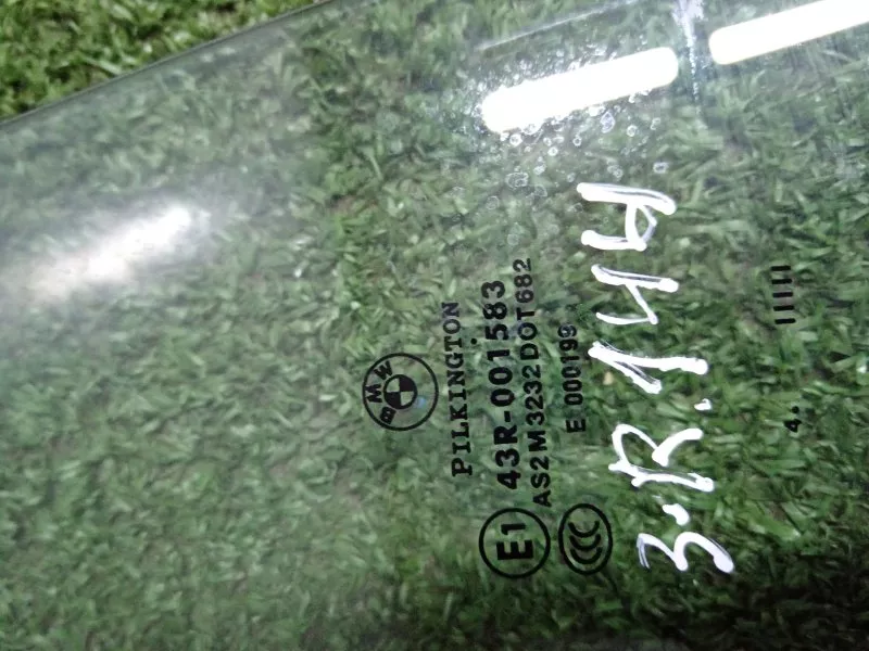 Стекло двери BMW 1-Series 2005 51357067794 E87, заднее правое