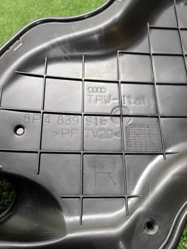 Накладка двери