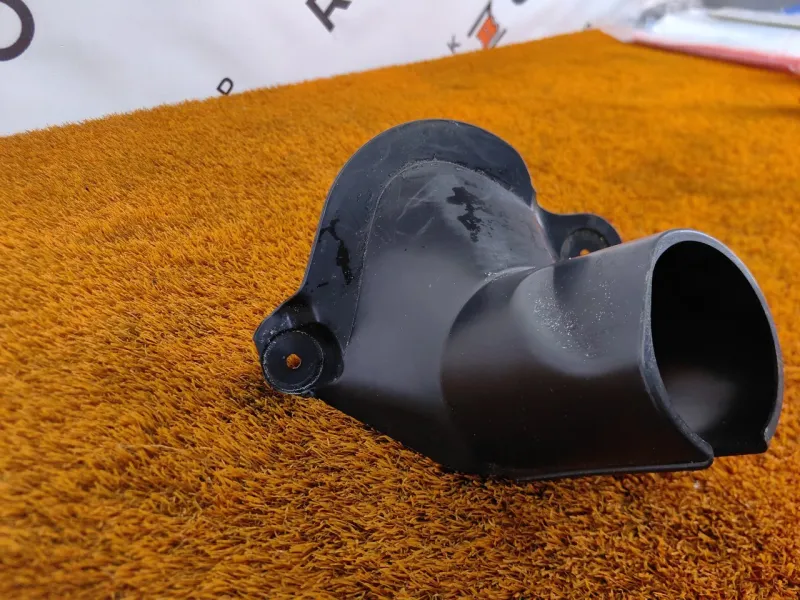 Кожух рулевой колонки