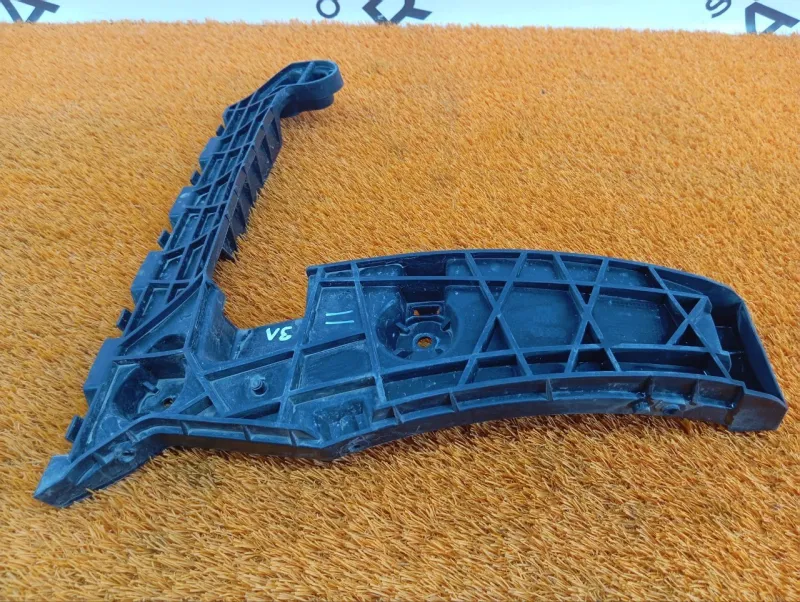 Кронштейн бампера