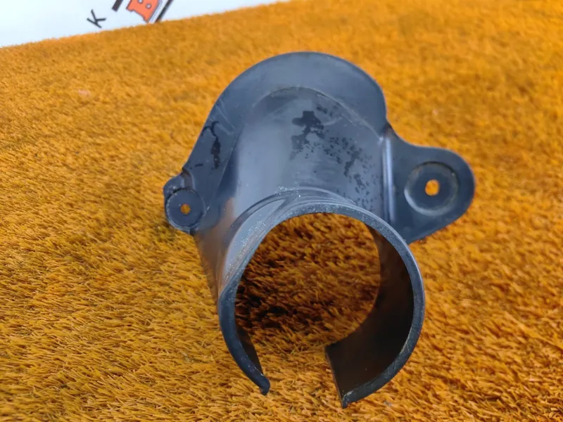 Кожух рулевой колонки