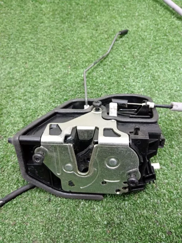 Замок двери