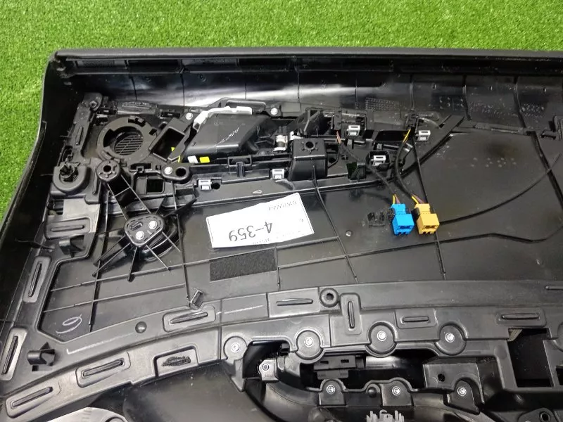 Обшивка двери