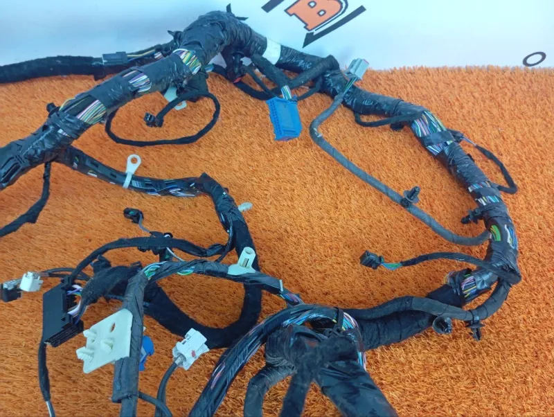 Проводка салона